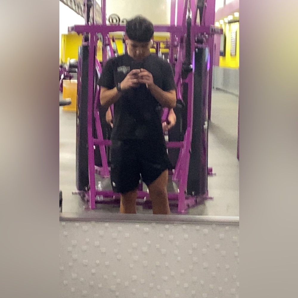 Meet your Posher, Ca5ty